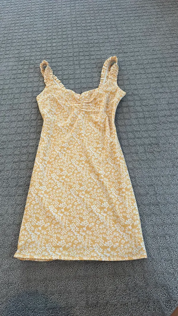 Windsor Yellow Floral Mini Dress - Image 2