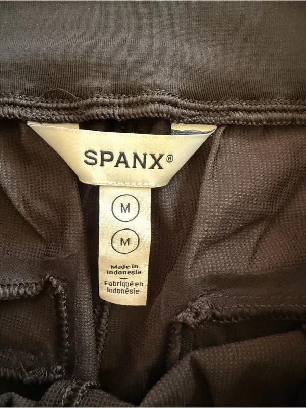 Spanx On the Move Wide Leg Pants Medium - Image 6