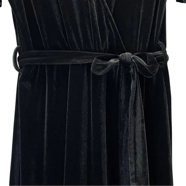 NWT Baltic Born Nadine Velvet Midi Dress Black Size Medium Party Wedding Holiday - Image 9