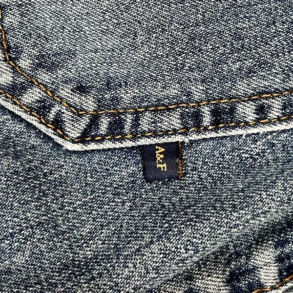 Abercrombie Button Up Capri Denim Jeans 4 - Image 10