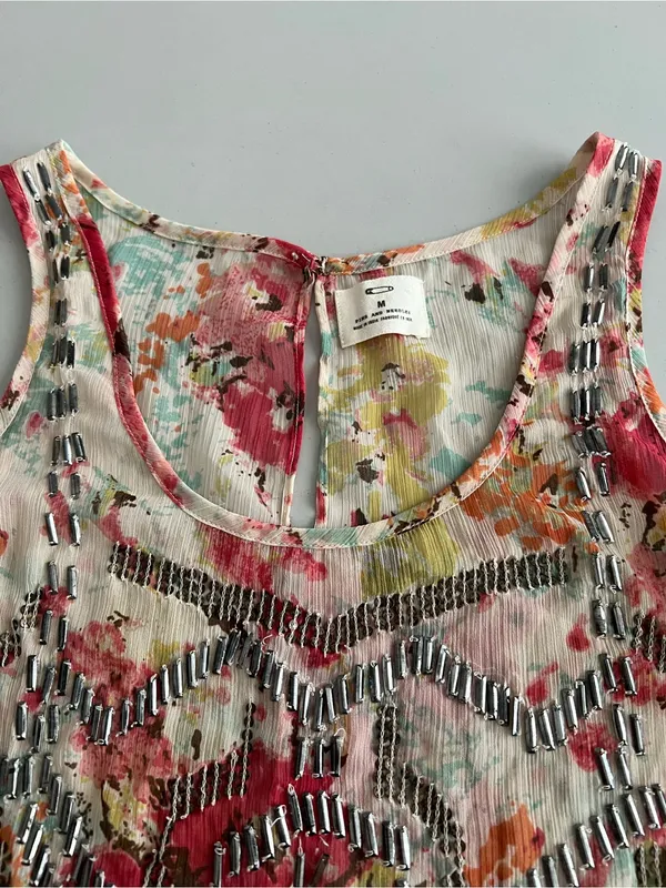 Floral Beaded Sleeveless Tank Top - M Multicolor - Image 3