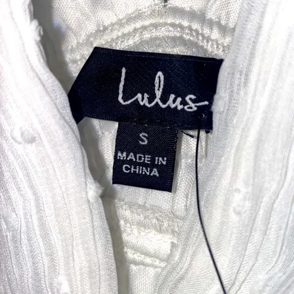 Lulus dreamy mood white Swiss dot tiered midi dress. Polyester. Size Small. - Image 12