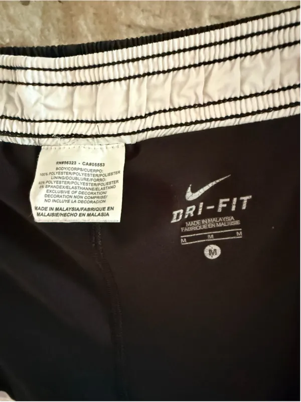Women's Nike Dri-Fit Athletic Shorts Size M Black and White - Image 7