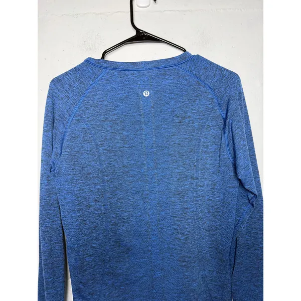 Lululemon heathered blue Swiftly Tech long-sleeve running shirt Size 12 - Image 6