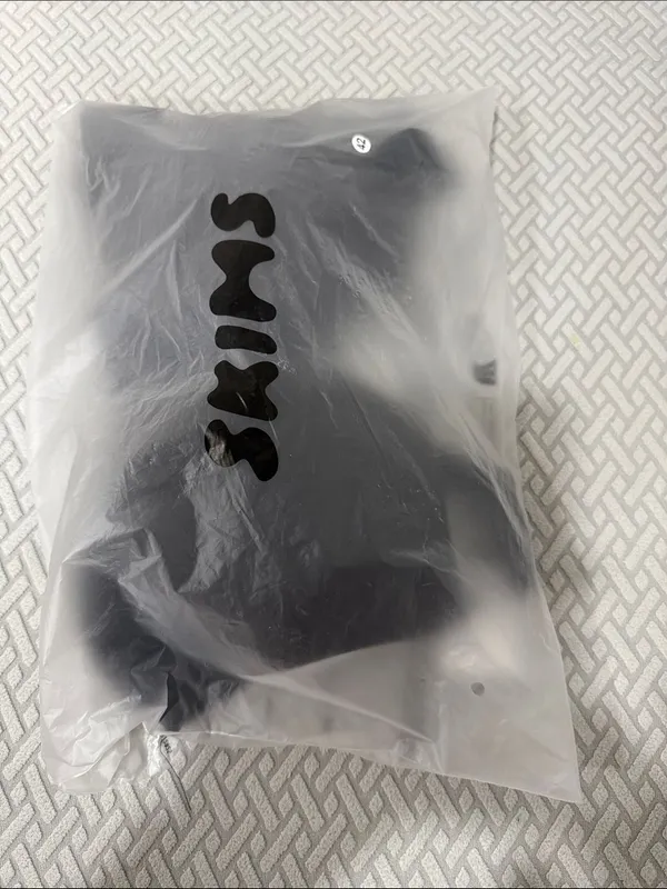 SKIMS Smoothing Intimates Full Coverage Lightly Lined Bra Onyx 40C - Image 11