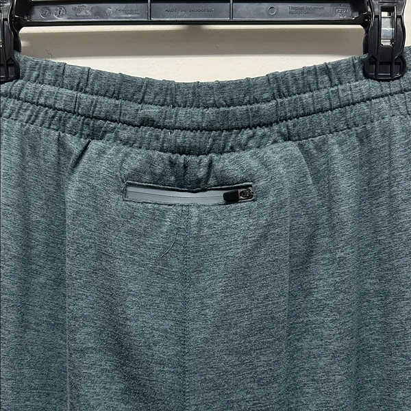 NWOT feat Roam Joggers Heathered blue gray size S - Image 7