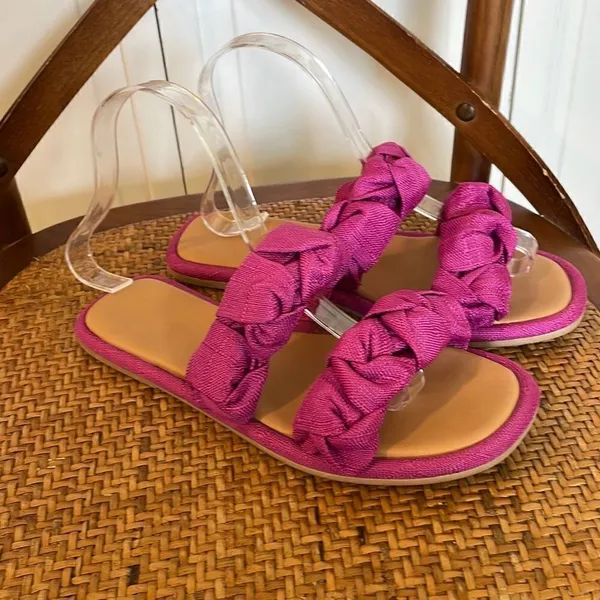 Universal thread pink double strap sandals size 6 - Image 6