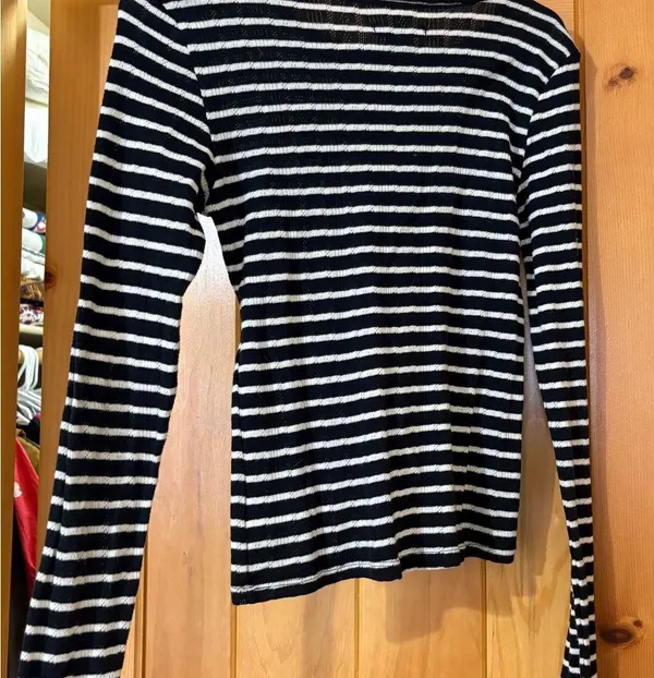 American Eagle Soft and Sexy Black White Striped Long Sleeve Shirt Size XS - Image 2