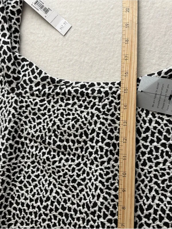 Maggy London Black and White Patterned Midi Dress - Image 9