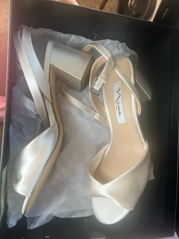 Nina Bridal Heels Ivory 5.5 - Image 6