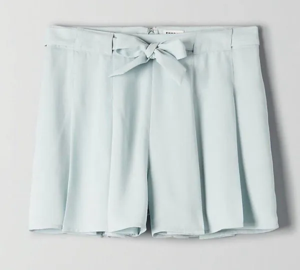 Aritzia Sunday Best Shorts - Image 5