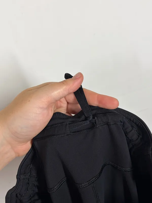 Lululemon Run On Crop 21” Legging Size 10 - Image 11
