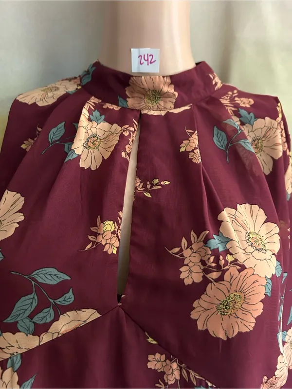 Bailey Blue Women’s Floral High-Neck A-Line Dress Burgundy & Pink Floral LG - Image 7