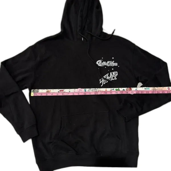Official Sailor Moon "Love & Justice" Graphic Hoodie - Medium - Image 3