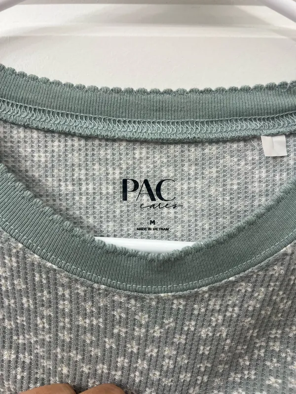 PacSun Long Sleeve Top - Image 3