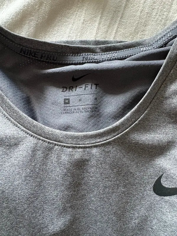 Nike Shirt Dri-Fit - Image 3