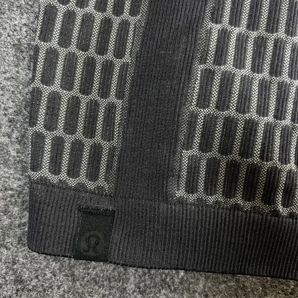 Lululemon Rest Less Pullover Long Sleeve Top Black Grey Honeycomb Size 6 - Image 4