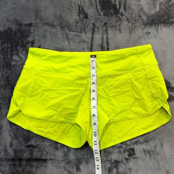 Lululemon Speed Up Low-Rise Lined Shorts Womens Neon Yellow W7AEVS 8 - Image 8