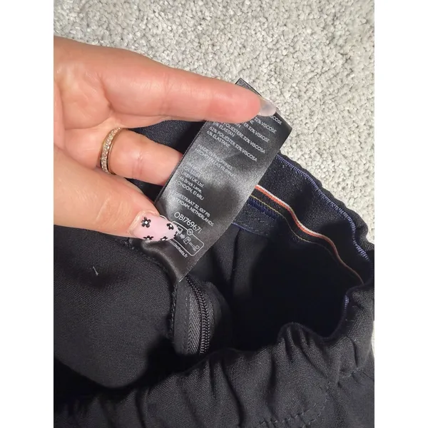 Anthropologie Womens Black Pintuck Tapered Ankle Zip Pull-On Pants small black - Image 7