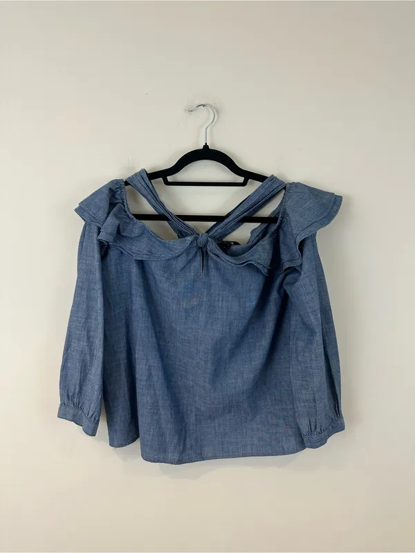 J. Crew Chambray Ruffle Off-Shoulder Top Blue Halter Neck Size 12 Women's - Image 2