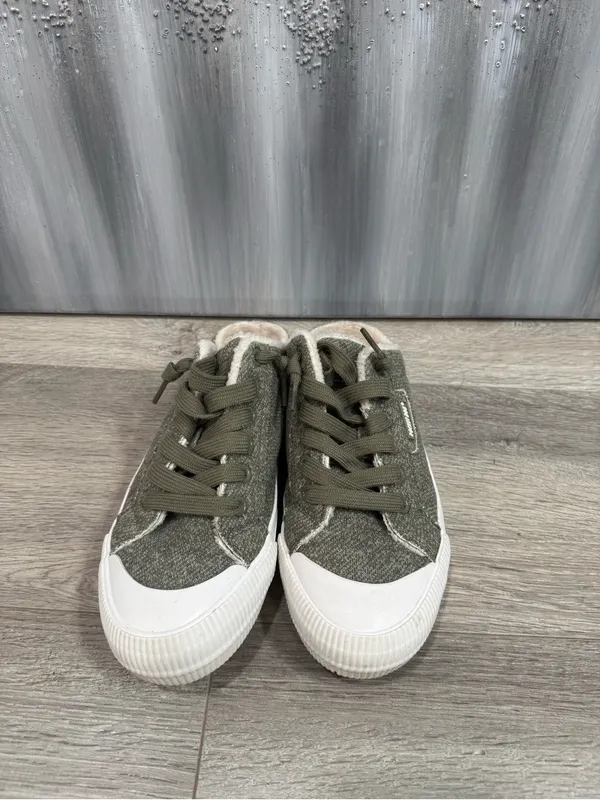 Rocket Dog Cherry Olive Mule Sneaker - Image 5