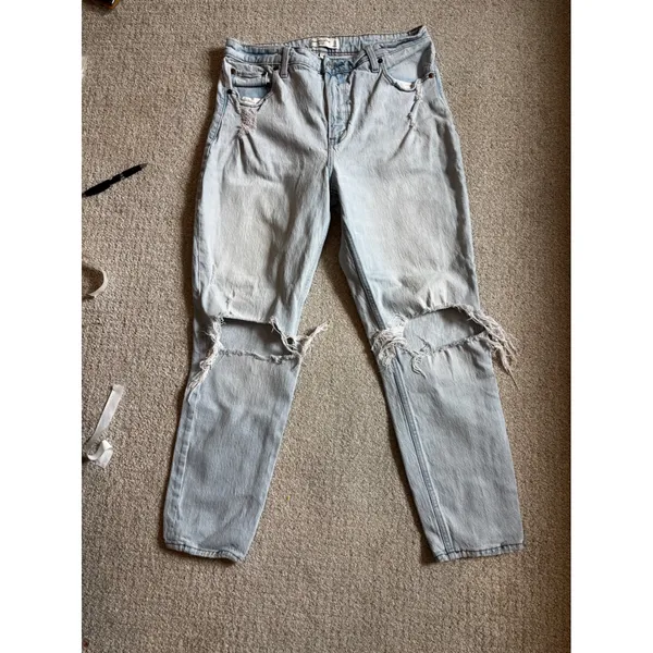 Abercrombie & Fitch Skinny Jeans 31/12 Light Wash Distressed Curve Love HighRise - Image 4