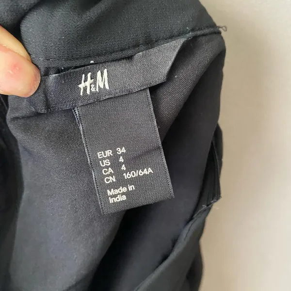 H&M Size 4 Black Mini Skirt Layered Chiffon Flowy Skater‎ A-Line Casual Classic - Image 2