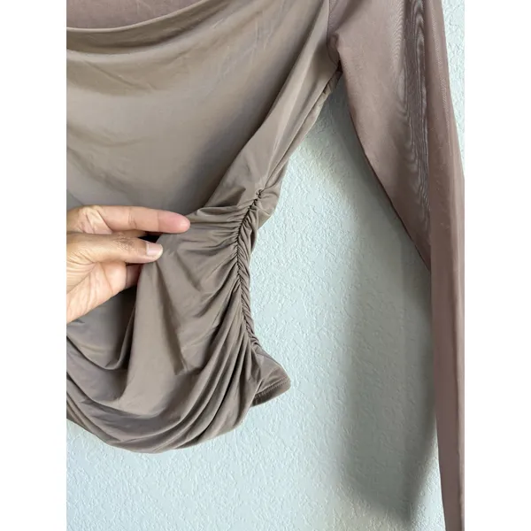 Abercrombie & Fitch Draped Ruched Top Size XS Sheer Mesh Panel Long Sleeve - Image 4