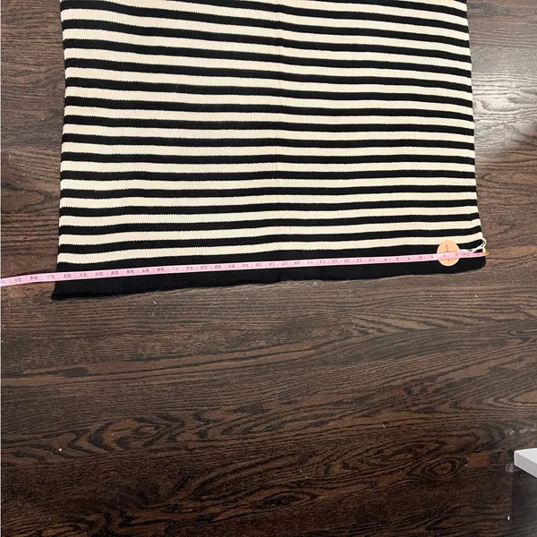 Jack + Lucy Black and Cream Striped Scarf Oversized NWT - Image 4
