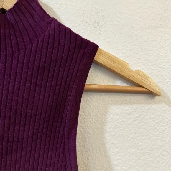Madewell Ribbed Mock-neck‎ Sweater Tank in Wine Size Small - Image 5