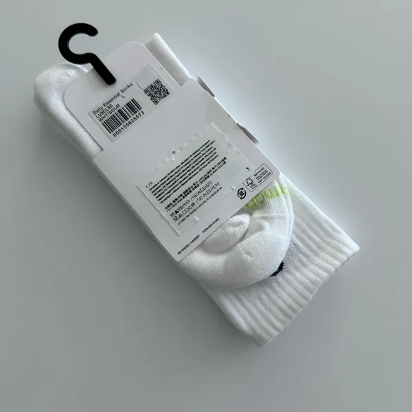Lululemon Unisex Daily Essential Crew Socks Tennis Club White/Sour Grape Large - Image 10