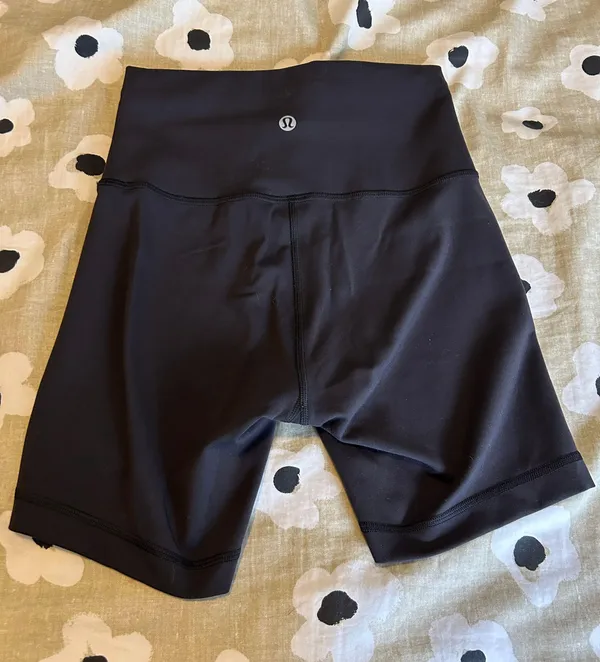 Wunder Train High-Rise Short 6” - Image 2