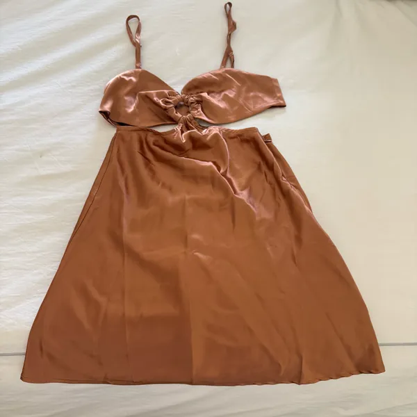 Sun & Moon satin Dress - Image 2