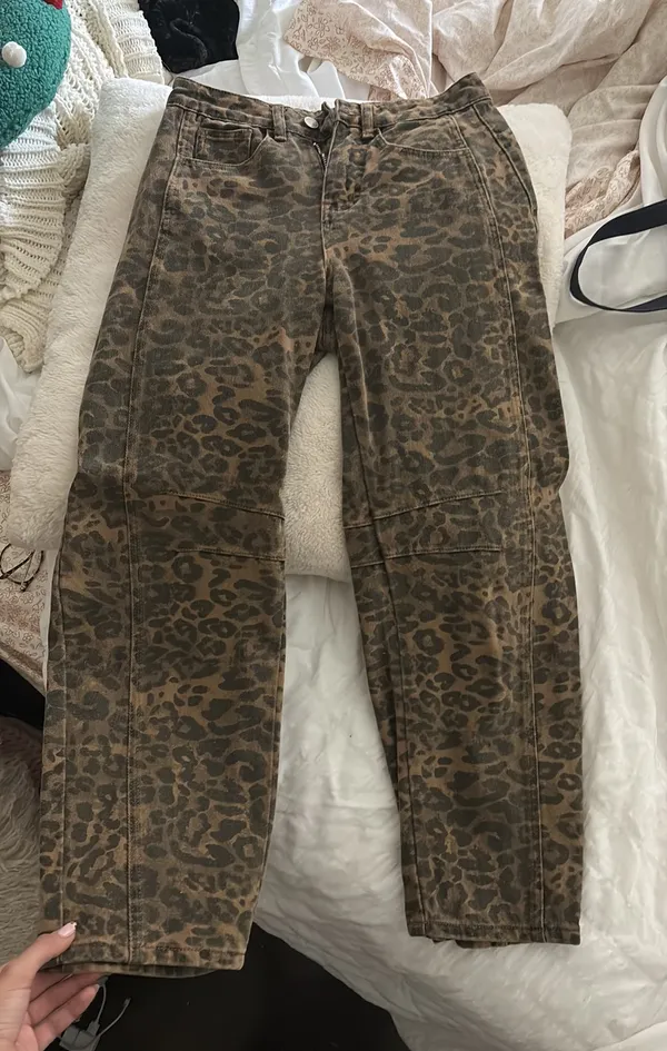 Boutique Cheetah Print Jeans - Image 2