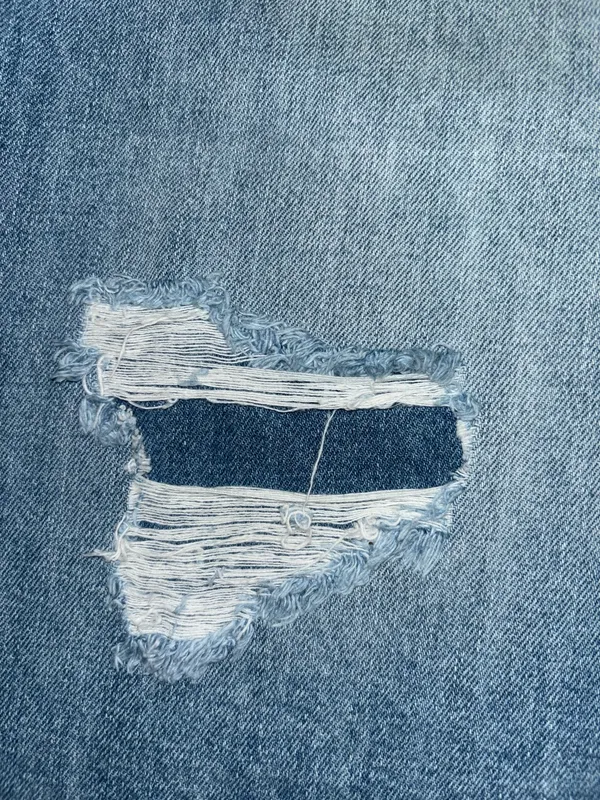 Cato est 1946 Denim Jean Skirt Raw Hem Patched Women's Size 12 Stretch Pockets - Image 5