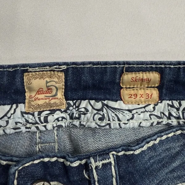 Studio Blue Boot Cut Jeans with Embroidered Design Size undefined - Image 7