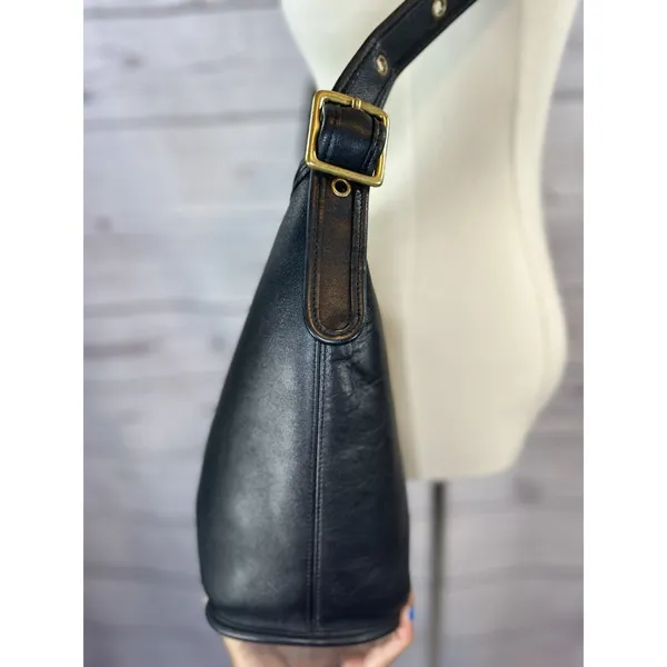 Vintage Coach Legacy Helen Duffle Bucket Bag 9953 Black Leather Shoulder Bag - Image 5