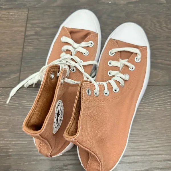 Converse Women’s 9 Brown Tan Lugged Platform Sneakers Shoes - Image 7
