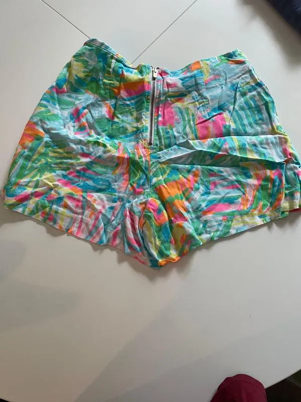 Lilly Pulitzer Colorful Shorts - Image 2