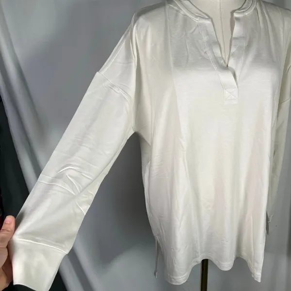 Lou & Grey Signaturesoft Tunic Top Medium Moonlight Ivory Long Sleeve Nordstrom‎ - Image 5
