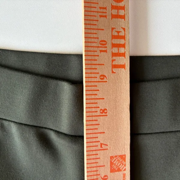 Theory Women's Ponte Knit Pants‎ Olive Green Pull-On Slim Leg Stretch Size S - Image 7
