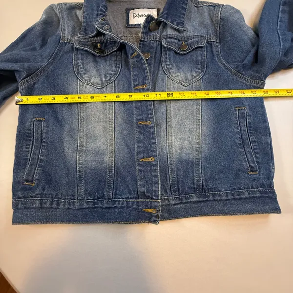 Between Us Womens Medium Wash Denim Jacket Blue Cotton Button Front Size L - Image 9