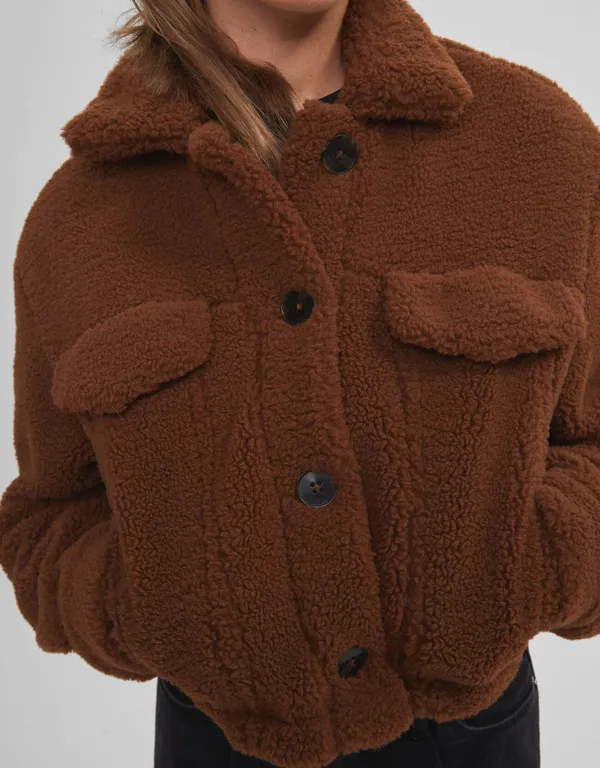 new with tags cropped teddy sherpa jacket - Image 3