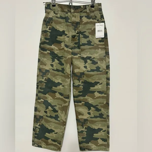 Free People We The Free Remy Camo Cropped Jeans NWT Sz 24 Camouflage - Image 5