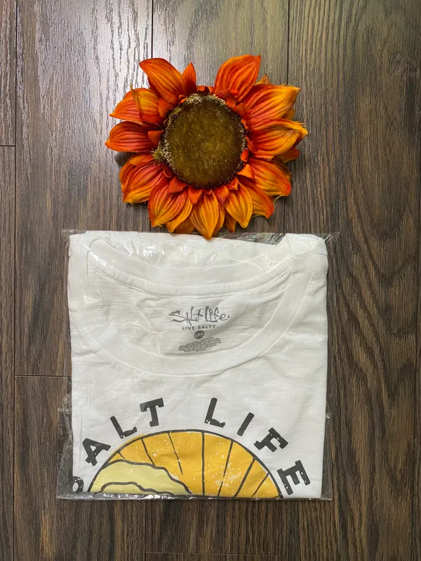 Salt Life NWOT White COASTLINE DREAMING Muscle Tank Top LARGE - Image 6