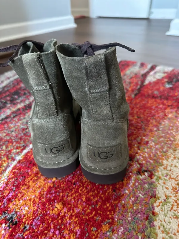 Boots - Image 3