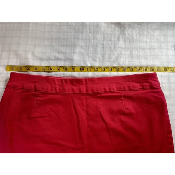 Croft & Barrow Effortless Stretch Skort Women’s 18 Regular Red Pull On Pockets - Image 4