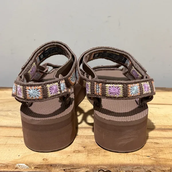 NEW TEVA women's flatform universal crochet sandal in unwind Size 9 A23 - Image 7