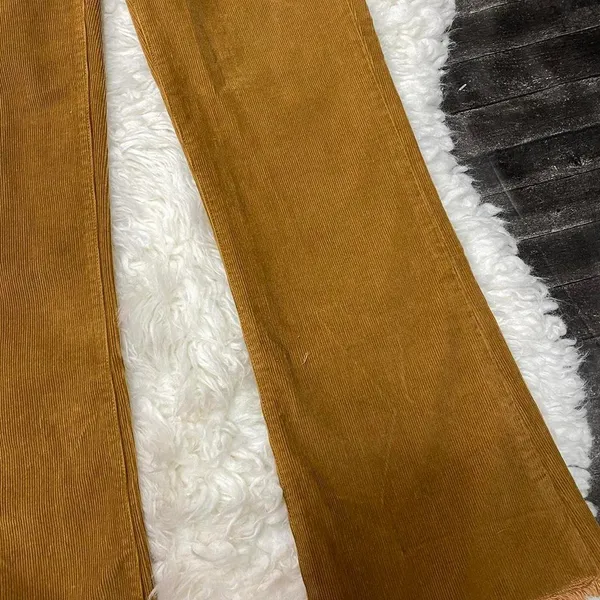 Madewell Cali Demi-Boot Plush Corduroy Brown Tan Flare Button Fly Jeans Raw Hem - Image 2