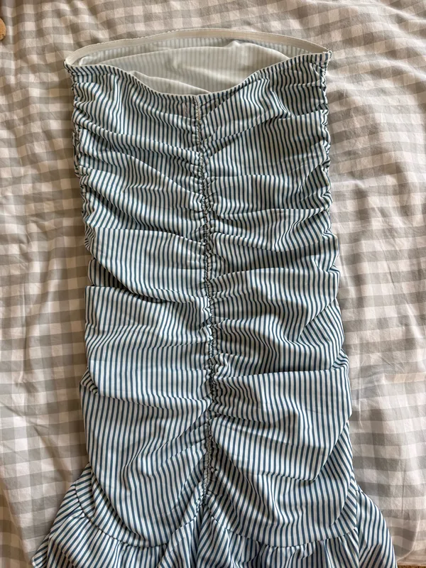Absolutely Famous Edikted Gaia Gathered Mini Dress blue stripe - Image 2